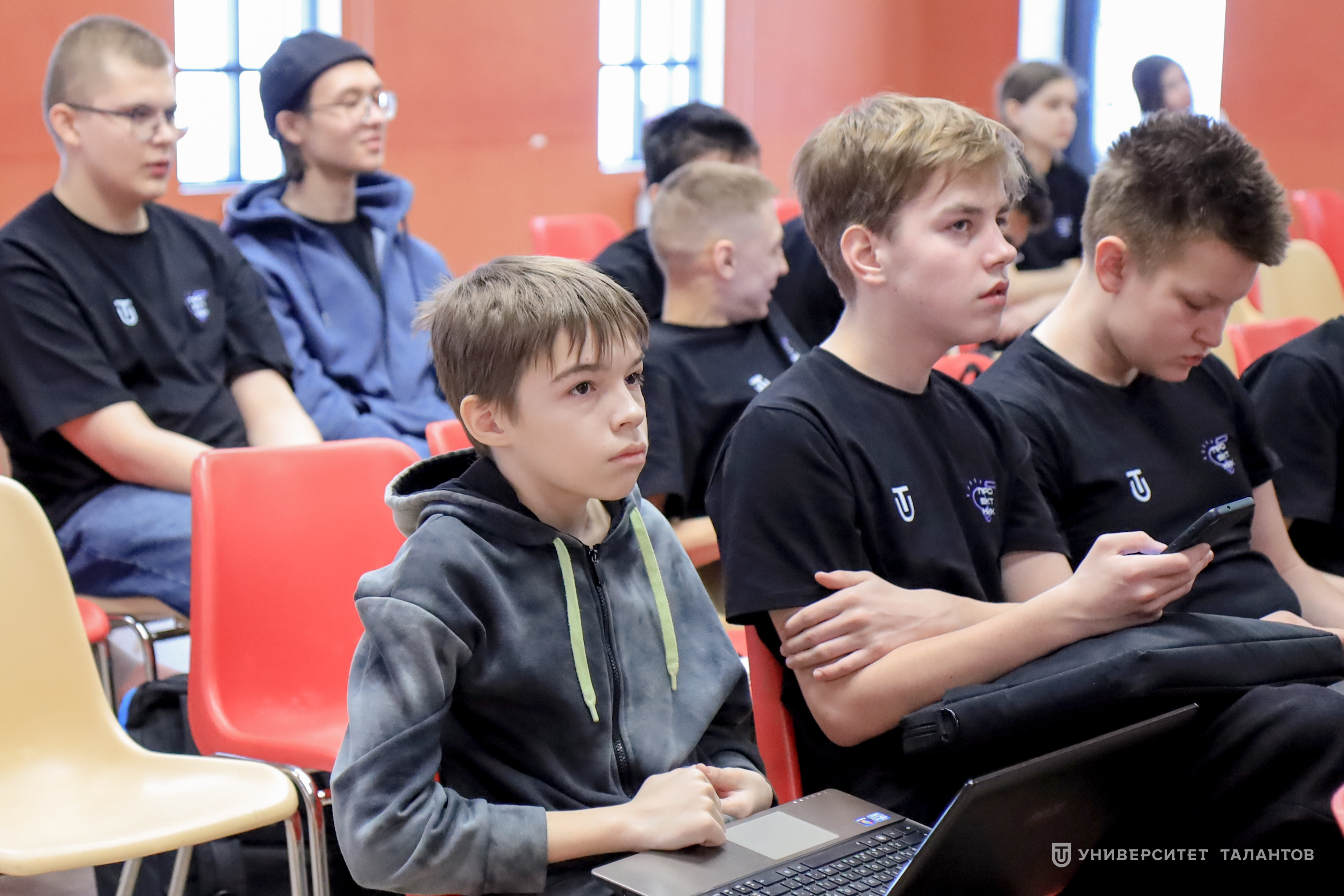 «Проектный коллайдер» — мощная подготовка к конкурсу «Большие вызовы»